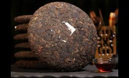七子饼茶是什么意思？云南七子饼茶是熟茶吗？